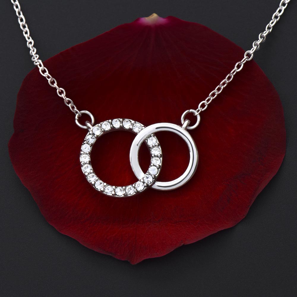 To My Daughter, You Make Me Proud - Infinity Circle Necklace (D18)