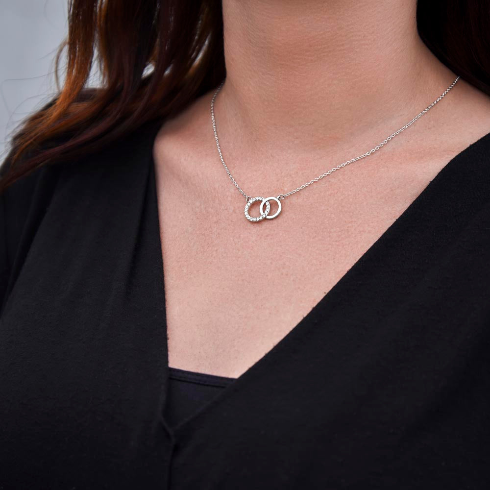 To My Granddaughter, Always Remember This - Infinity Circle Necklace