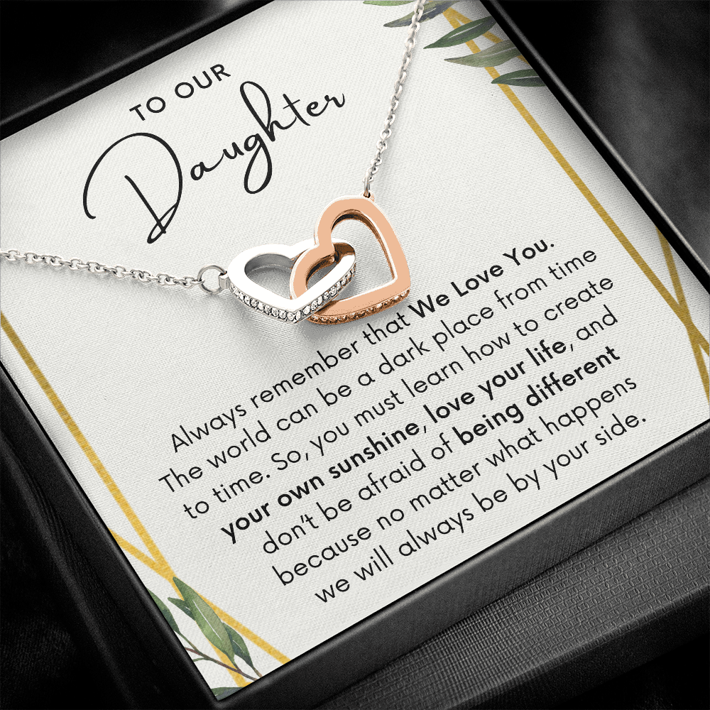 Elegant interlocking hearts necklace symbolizing love – heartfelt gift for daughter with a message card.