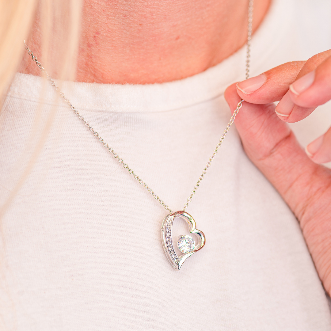 To My Mom, Thank You For The Love & Support - Forever Love Necklace