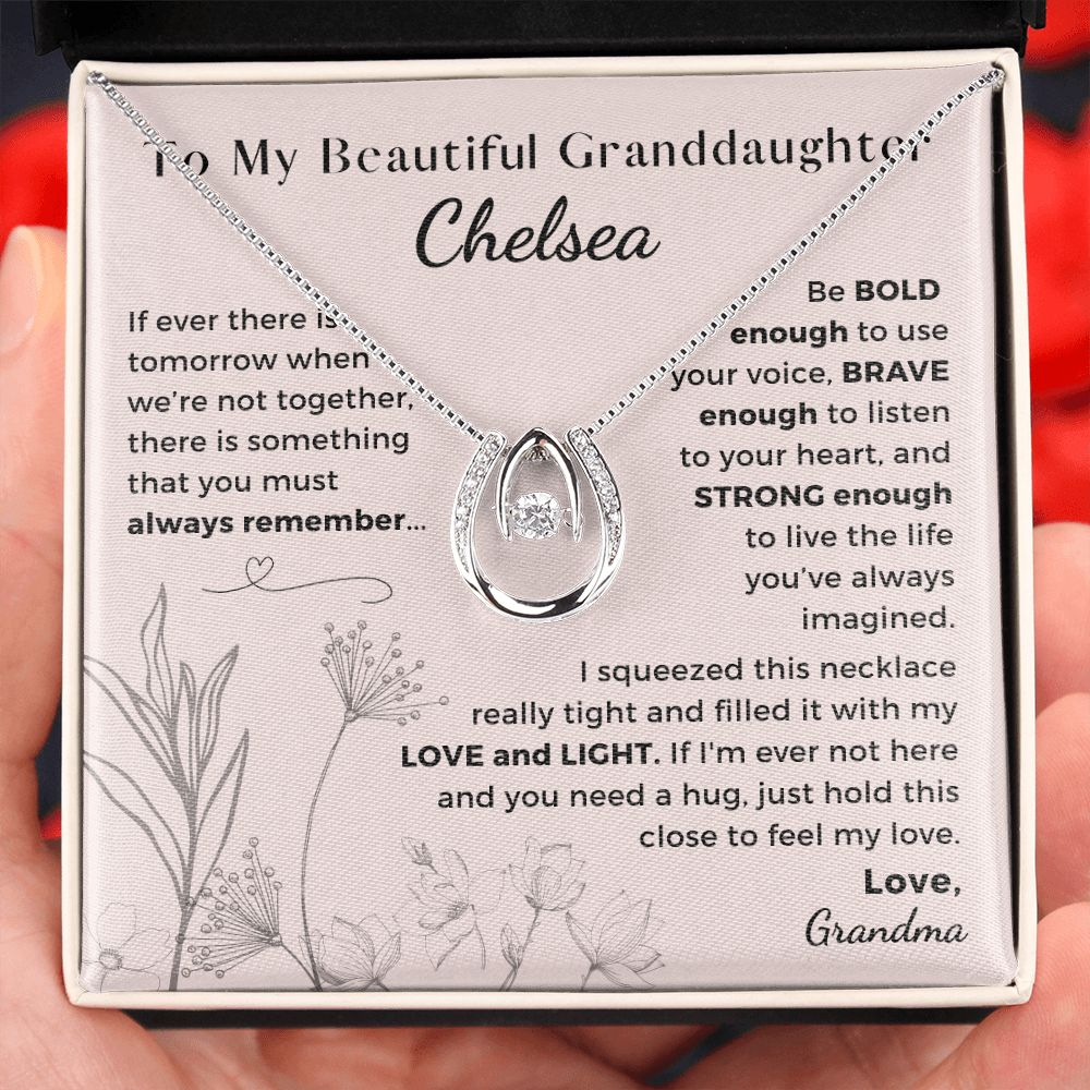 To My Granddaughter, Always Remember This - Lucky Horseshoe Necklace with Personalized Message Card